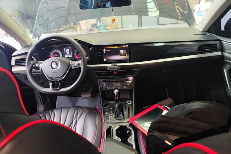 Volkswagen Lavida 2020 car image #10