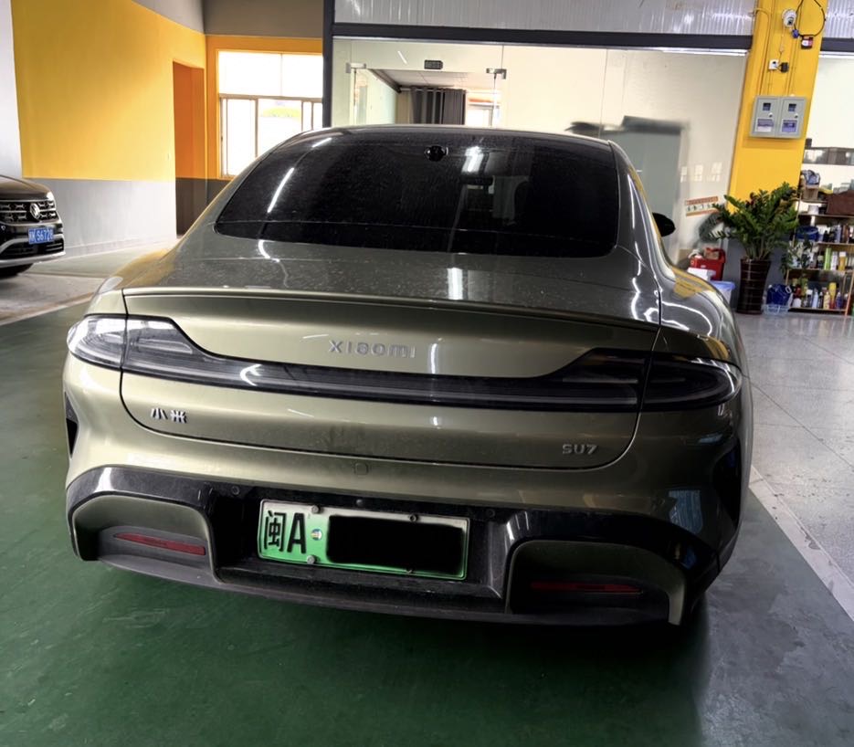 MI SU7 2024 car image #7