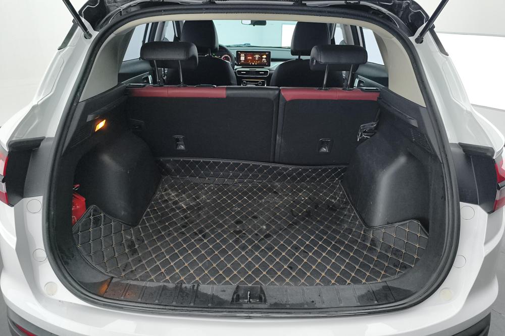2021 #16 2021 immagine di auto #16