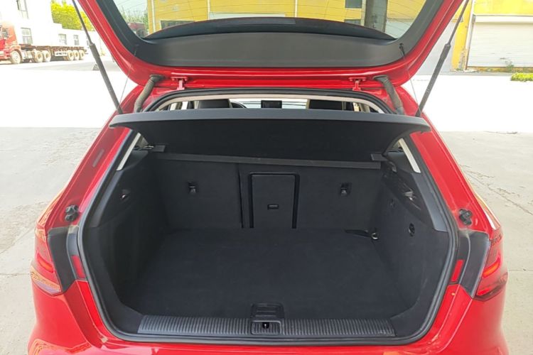 Audi A3 2016 car image #19