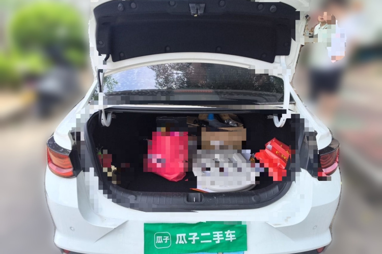 GEELY Emgrand L 2022 car image #17