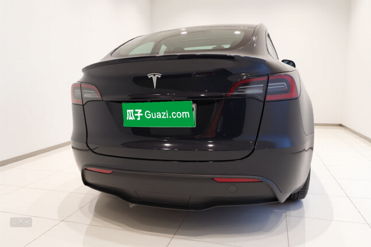 Tesla Model Y 2022 #6 Tesla Model Y 2022 immagine di auto #6