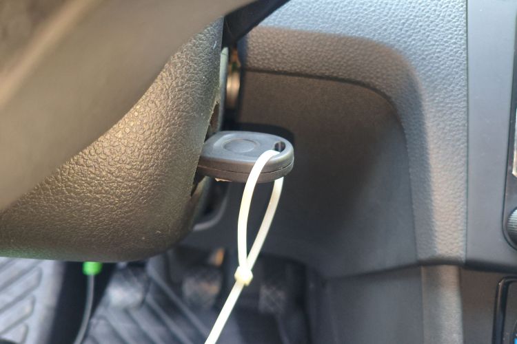 Volkswagen Santana 2016 car image #9