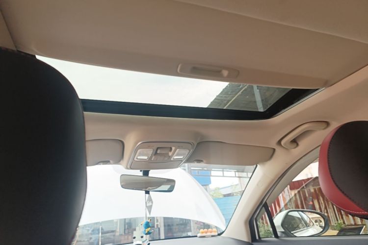 GEELY Emgrand GS 2020 car image #18