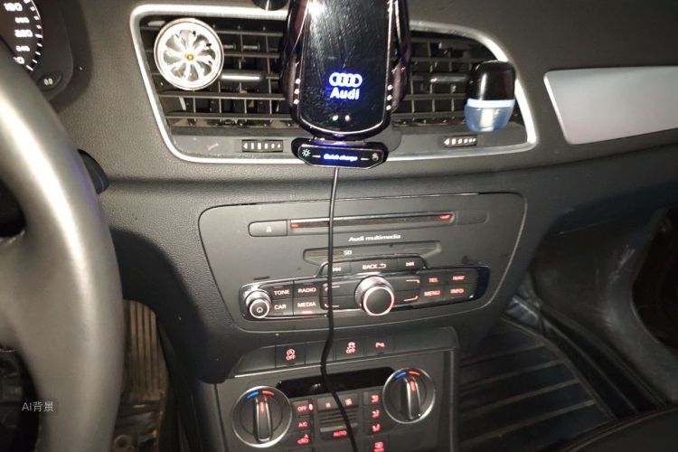 Audi Q3 2018 #15 Audi Q3 2018 car image #15