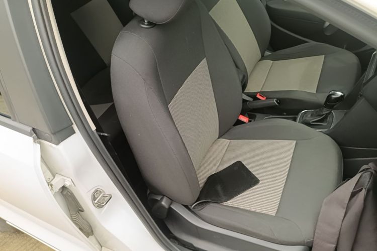 Volkswagen Polo 2017 #23 Volkswagen Polo 2017 car image #23