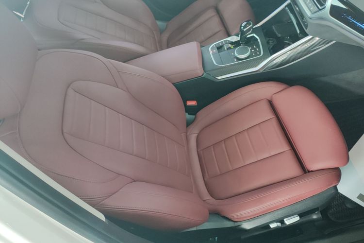 BMW 3 Series 2021 #24 BMW 3 Series 2021 car image #24