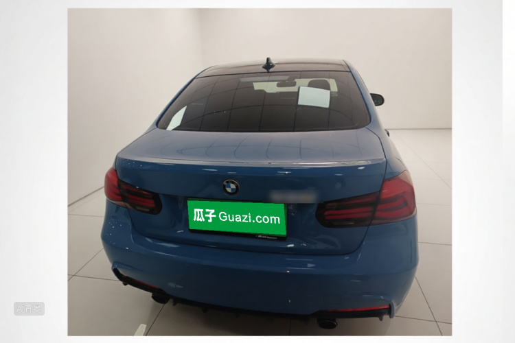 BMW 3 Series 2018 #6 BMW 3 Series 2018 car image #6