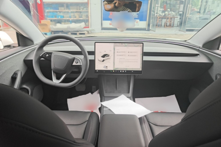 Tesla Model 3 2024 #10 Tesla Model 3 2024 car image #10