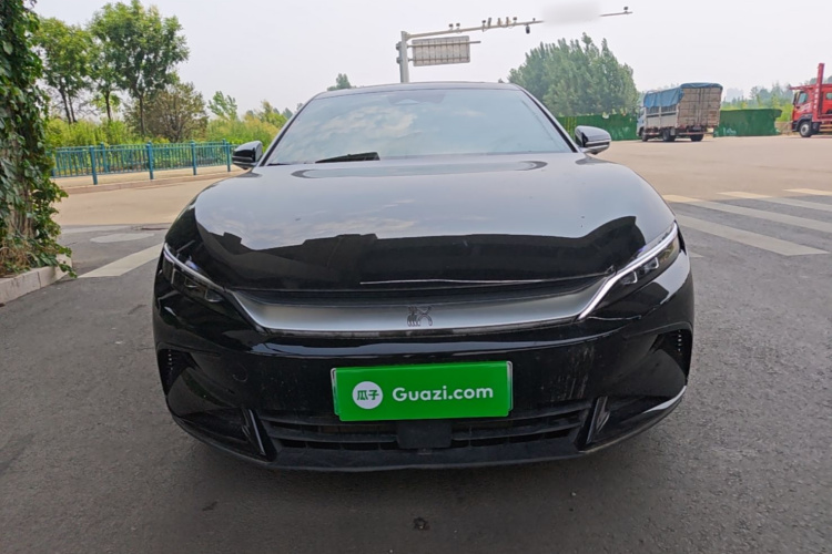 BYD Han 2024 car image #3