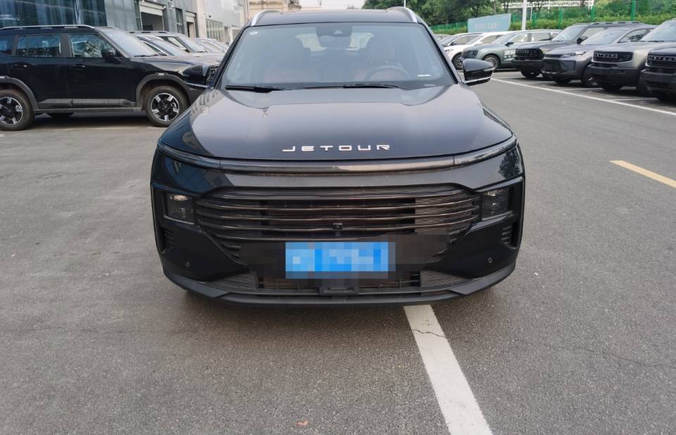 Jetour X70 PLUS 2024 image de voiture #3