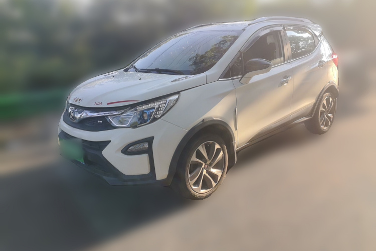 BYD Yuan 2016 car image #2