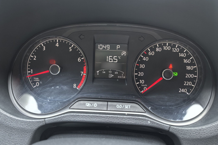 Volkswagen Polo 2019 #13 Volkswagen Polo 2019 car image #13