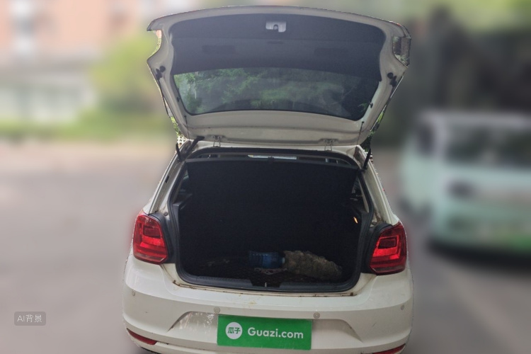 Volkswagen Polo 2018 car image #21