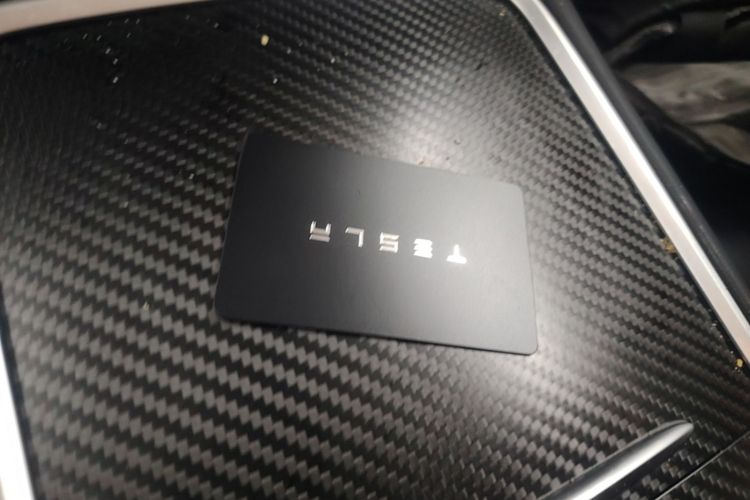 Tesla Model Y 2023 #9 Tesla Model Y 2023 car image #9