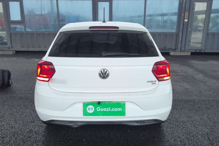 Volkswagen Polo 2020 car image #6