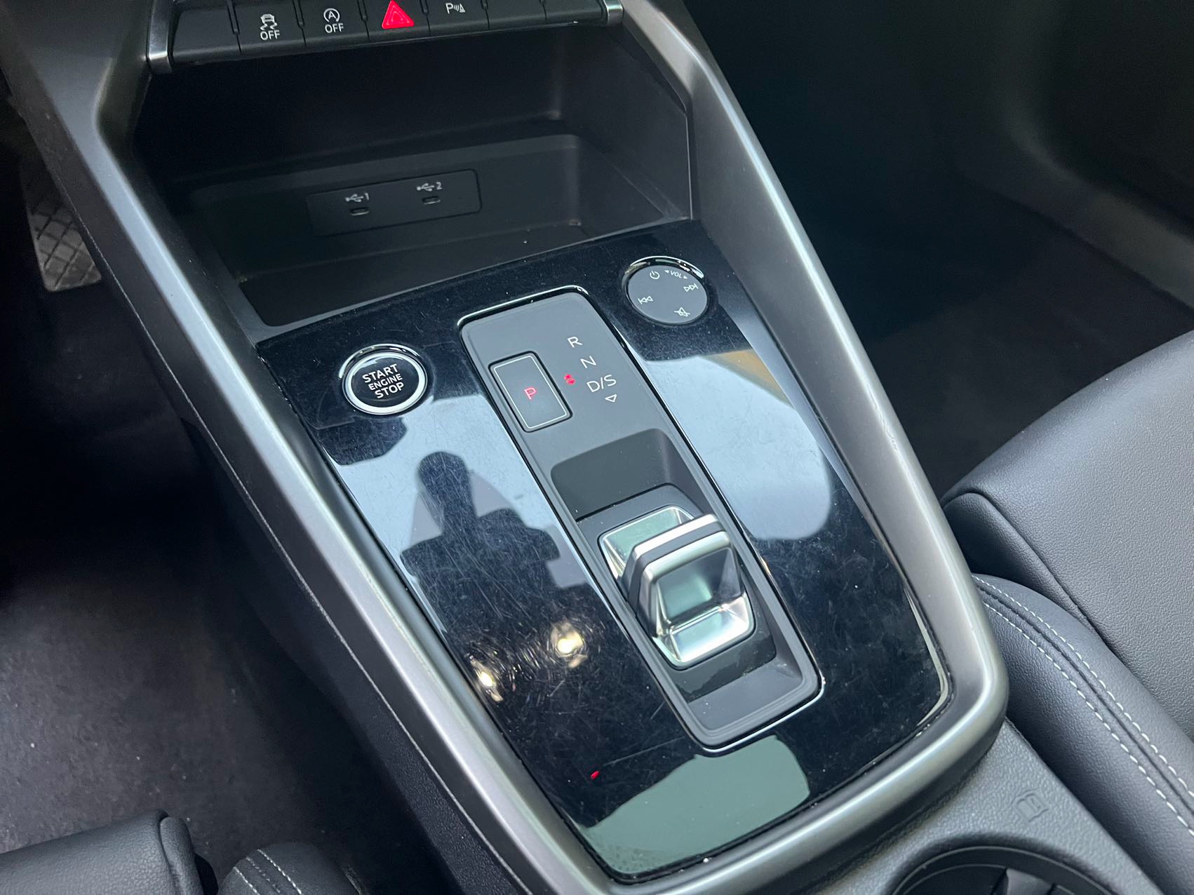2022 #13 2022 immagine di auto #13