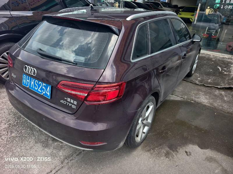 Audi A3 2019 car image #6