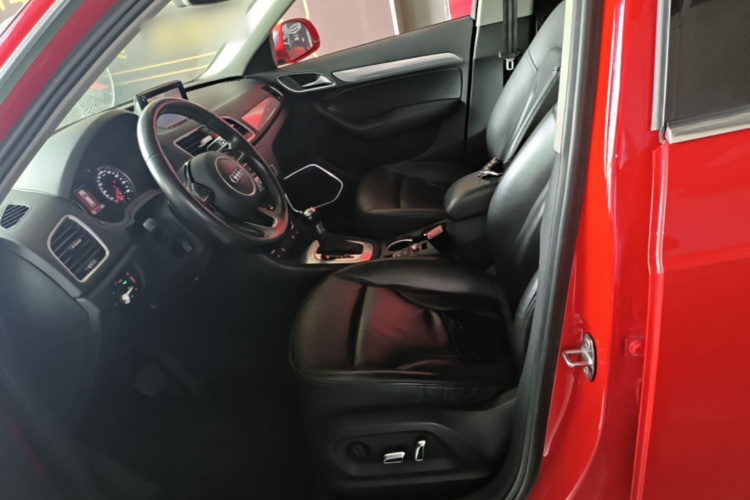 Audi Q3 2016 #15 Audi Q3 2016 car image #15