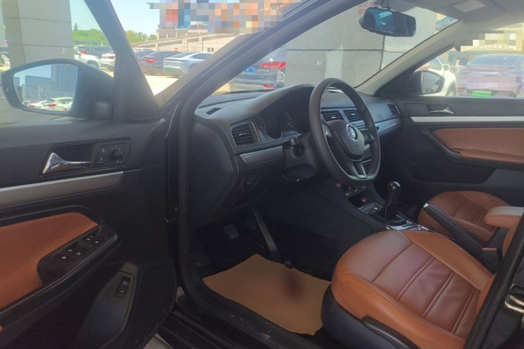 Volkswagen Lavida 2017 car image #16