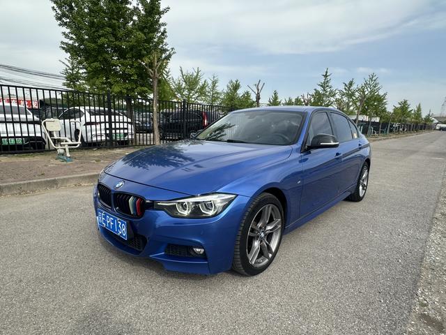 BMW 3 Series 2018 صورة سيارة #13