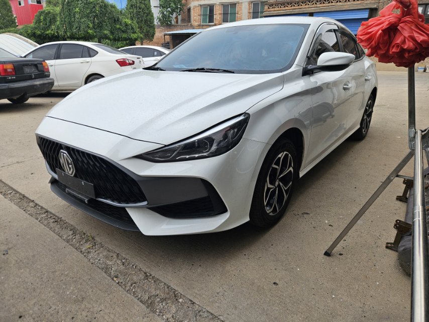 MG 5 2025 car image 