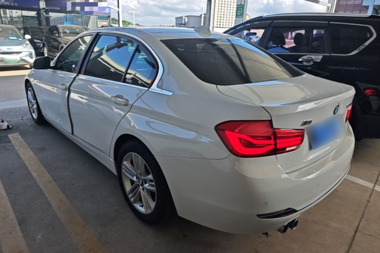 BMW 3 Series 2017 car image #7