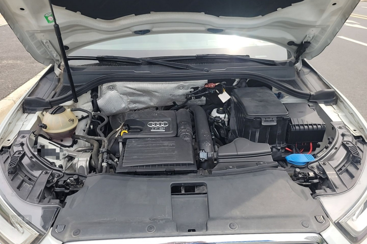Audi Q3 2016 #22 Audi Q3 2016 car image #22