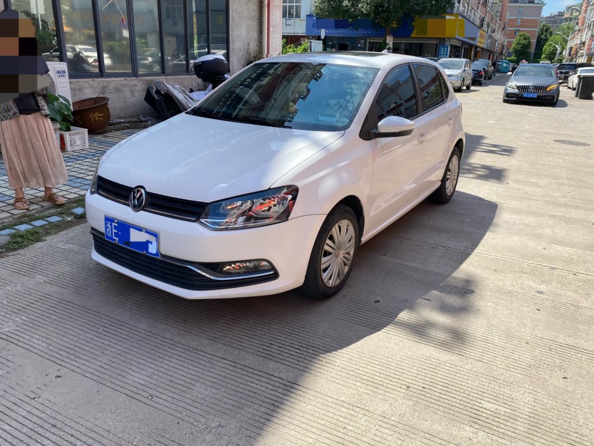 Volkswagen Polo 2018 car image 