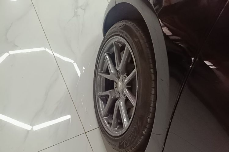 Tesla Model 3 2022 صورة سيارة #10