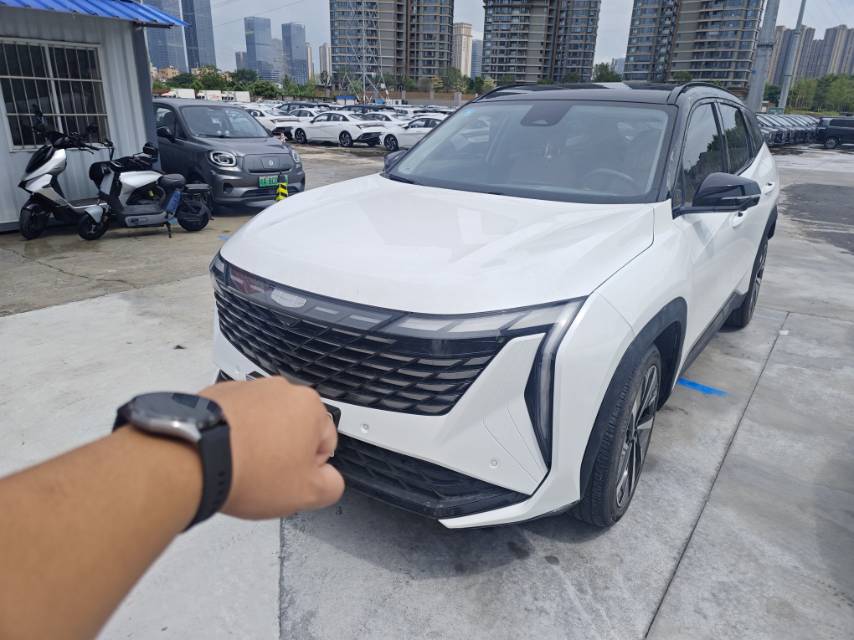 GEELY Boyue L 2023 car image 