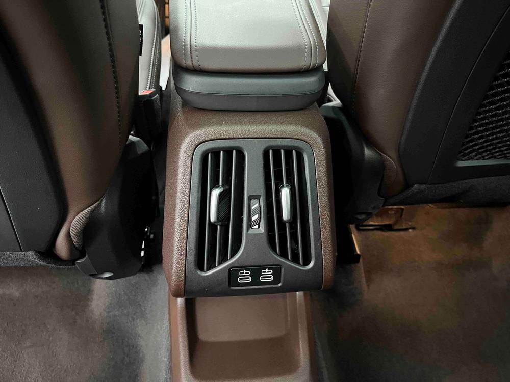 BMW X1 2023 car image #15