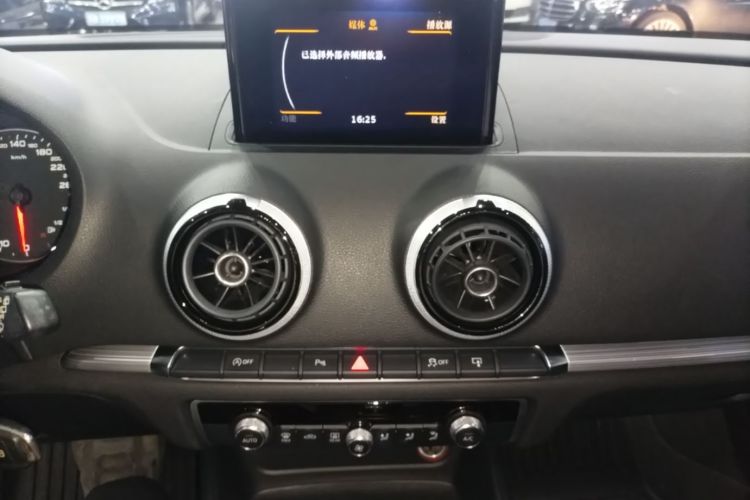Audi A3 2016 #13 Audi A3 2016 car image #13
