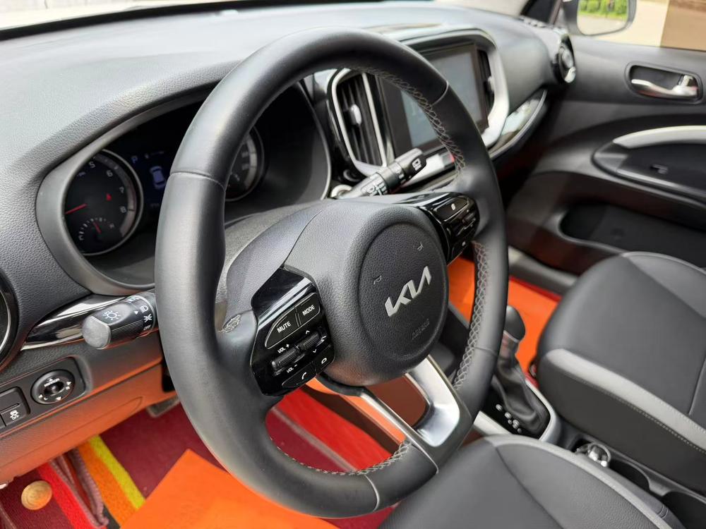 2021 imagen de coche #17