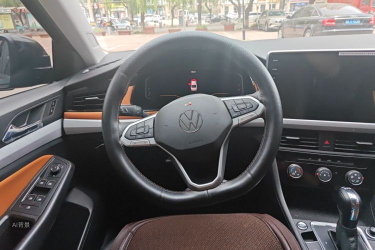 Volkswagen Bora 2025 car image #12