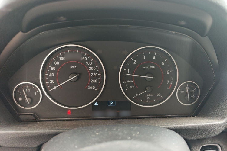 BMW 3 Series 2017 #16 BMW 3 Series 2017 car image #16