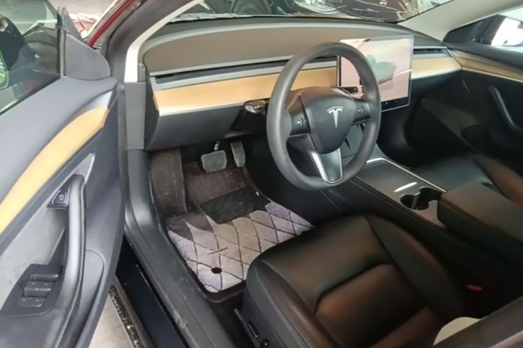 Tesla Model 3 2023 #16 Tesla Model 3 2023 car image #16
