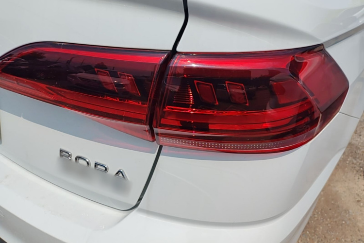Volkswagen Bora 2024 car image #8