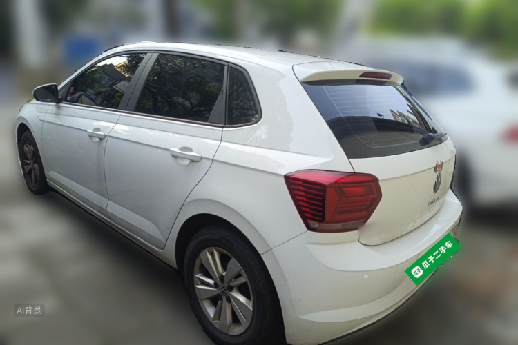 Volkswagen Polo 2023 car image #5