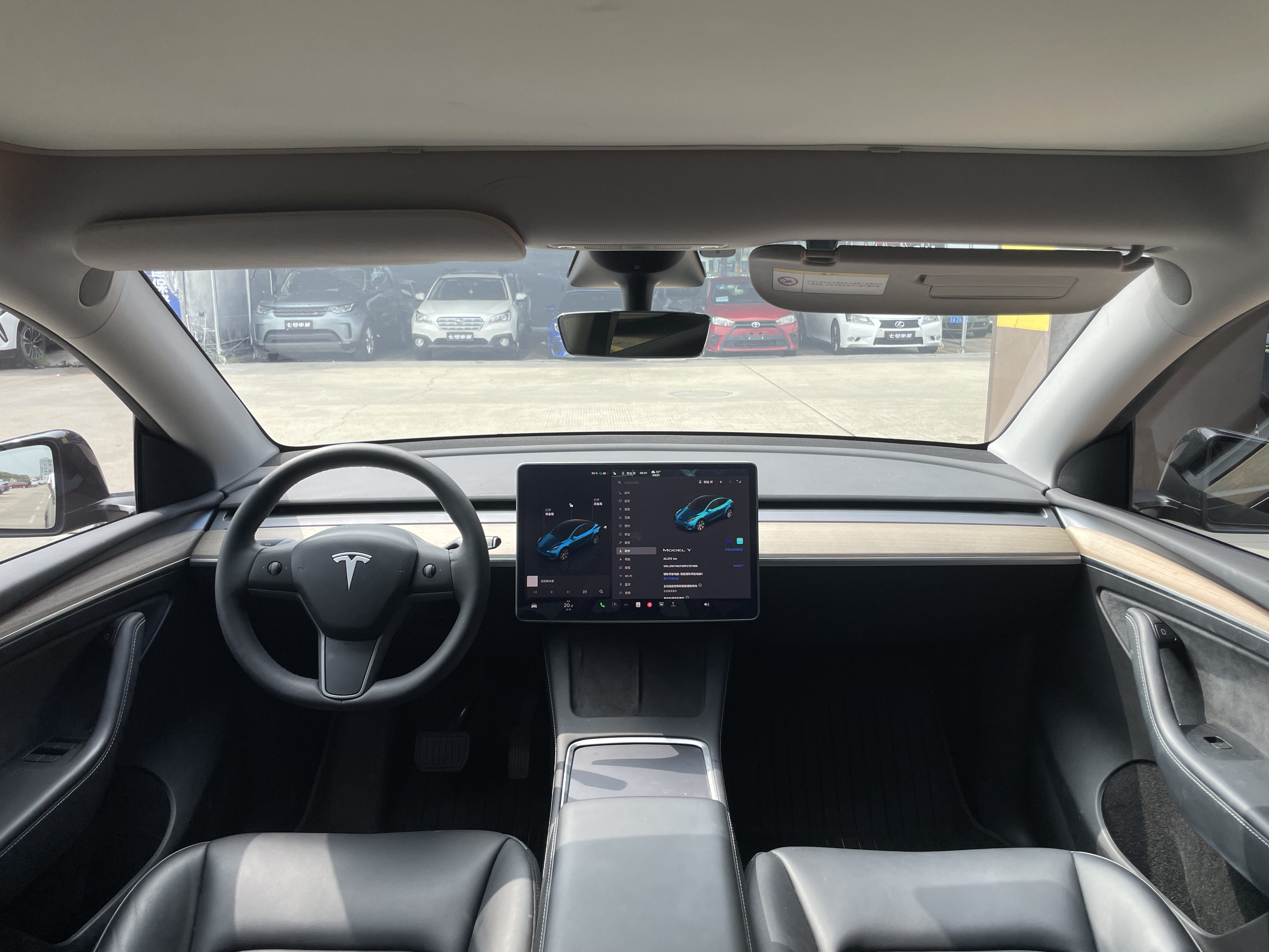 Tesla Model Y 2023 #5 Tesla Model Y 2023 immagine di auto #5