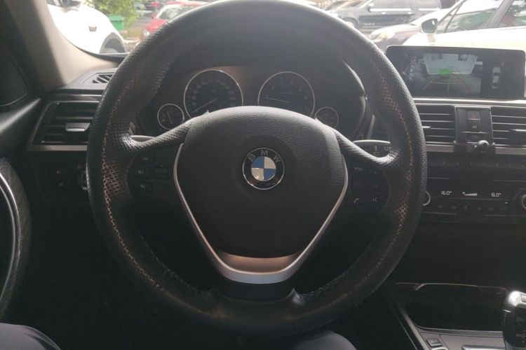 BMW 3 Series 2016 car image #11