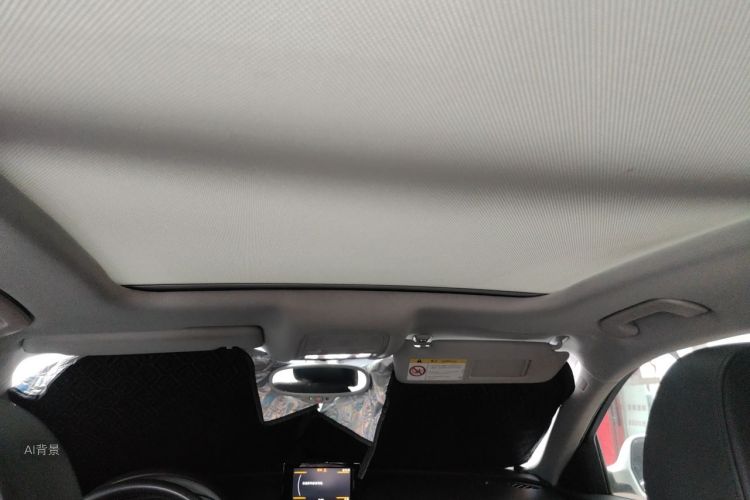 Audi Q3 2015 car image #20
