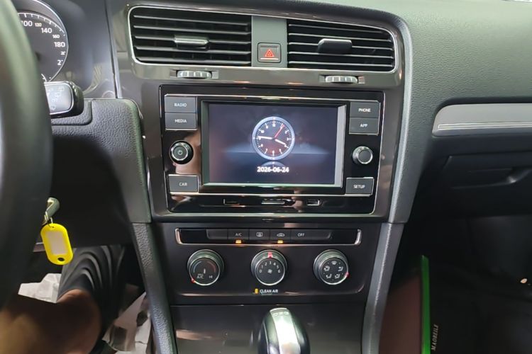 Volkswagen Golf 2018 #13 Volkswagen Golf 2018 car image #13