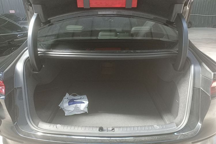BYD Han 2024 car image #19