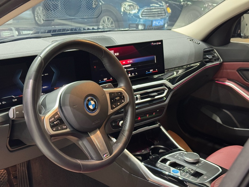 BMW i3 2023 #3 BMW i3 2023 car image #3