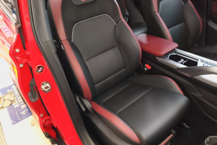 GEELY Coolray 2020 #24 GEELY Coolray 2020 car image #24