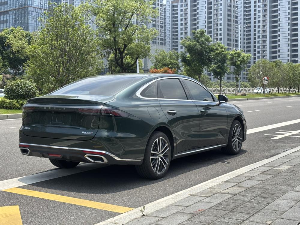 GEELY Emgrand 2025 #6 GEELY Emgrand 2025 car image #6