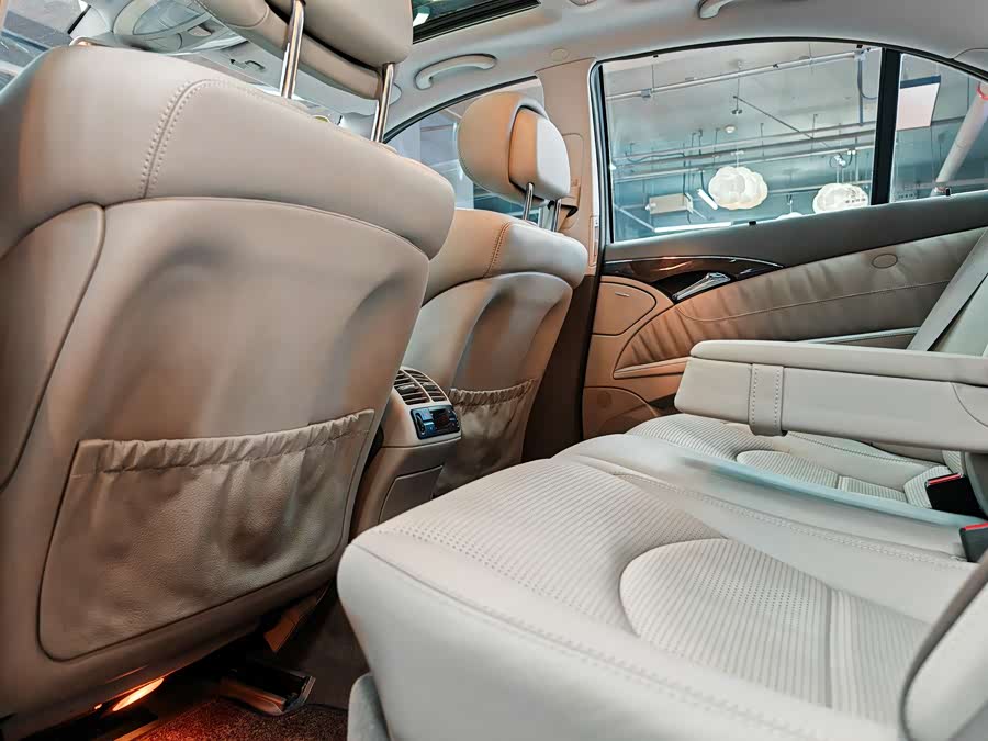 Mercedes-Benz E AMG 2008 immagine di auto #29