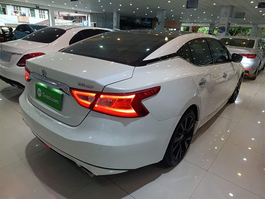 Nissan Maxima 2018 car image #29