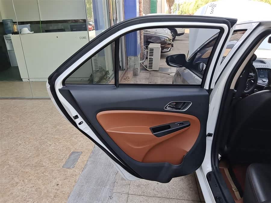 GEELY KingKong 2017 изображение автомобиля #29